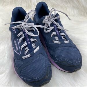 TEVA SUEDE RUNNING WOMAN SNEAKERS SIZE 6 BLUE AND PURPLE COLOR